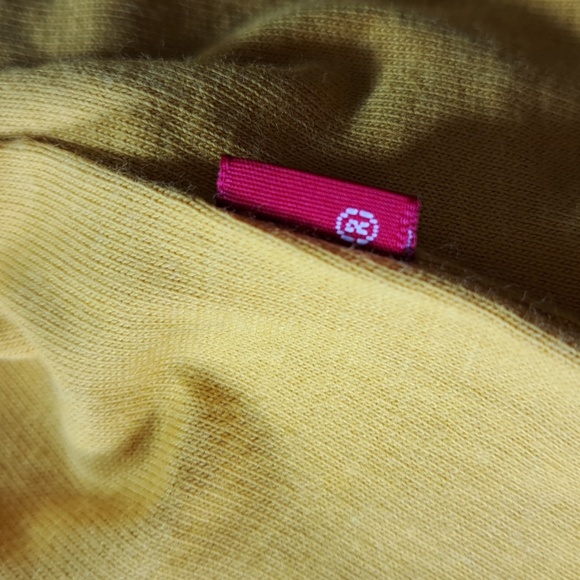 Levi's Cherry Branch Dark Yellow Logo Graphic Tee Relaxed Fit VG+ XXL - Picture 4 of 11